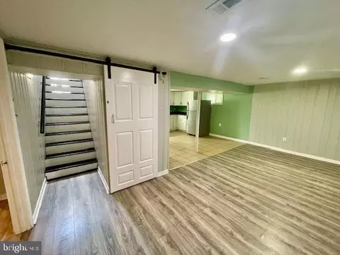 Entry Way - 5502 Belva Pl, Lanham, MD 20706 photo 4 of 7