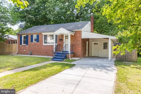 9712 51st Ave, College Park, MD 20740