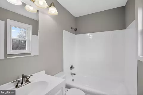 Bath - 6504 Walker Branch Dr, Laurel, MD 20707 photo 1 of 2