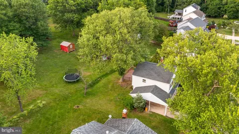 View/Area - 6504 Walker Branch Dr, Laurel, MD 20707 photo 5 of 5