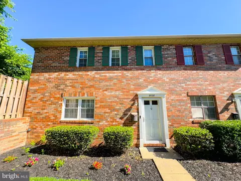 Exterior - 8028 Sandy Spring Rd, Laurel, MD 20707 photo 3 of 5