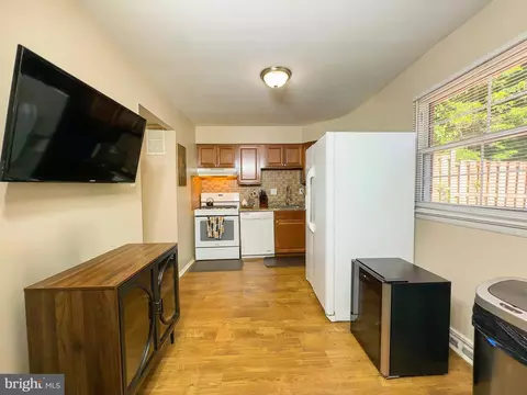 Other - 8028 Sandy Spring Rd, Laurel, MD 20707 photo 3 of 6