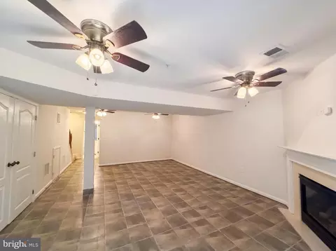 Living - 15513 Kennett Square Way, Brandywine, MD 20613 photo 7 of 9
