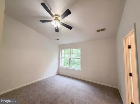 Bedroom - 15513 Kennett Square Way, Brandywine, MD 20613 photo 3 of 10