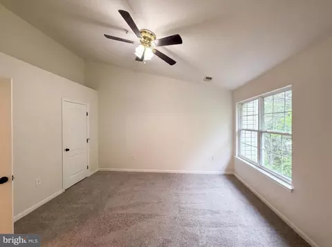 Bedroom - 15513 Kennett Square Way, Brandywine, MD 20613 photo 5 of 10