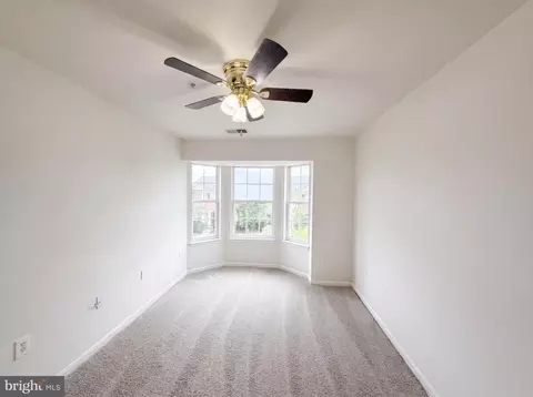 Bedroom - 15513 Kennett Square Way, Brandywine, MD 20613 photo 8 of 10
