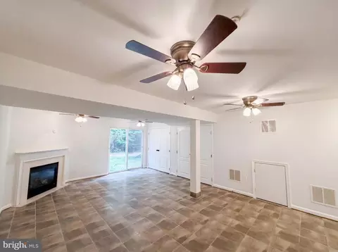 Living - 15513 Kennett Square Way, Brandywine, MD 20613 photo 9 of 9