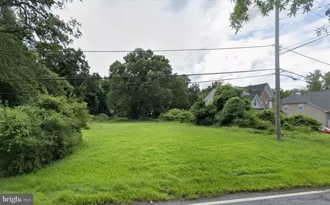 11901 Ellington Dr, Beltsville, MD 20705
