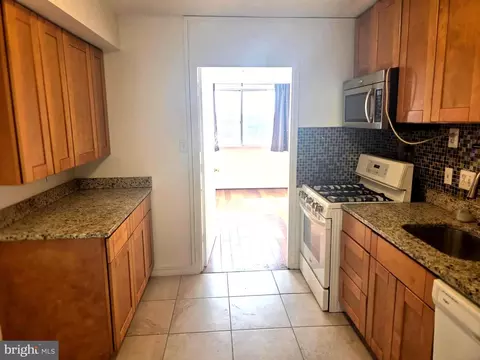 Kitchen - 1836 Metzerott #1704, Adelphi, MD 20783 photo 4 of 4