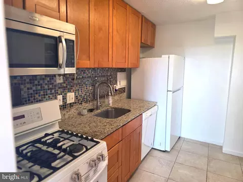 Kitchen - 1836 Metzerott #1704, Adelphi, MD 20783 photo 2 of 4