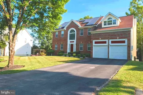 14508 Delcastle Dr, Bowie, MD 20721