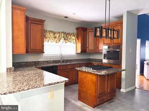 Kitchen - 14508 Delcastle Dr, Bowie, MD 20721 photo 5 of 5