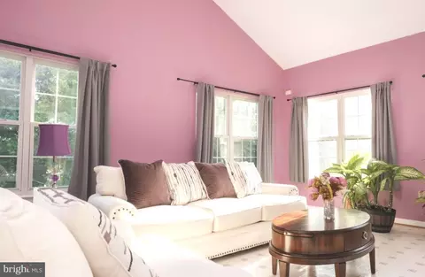 Living - 14508 Delcastle Dr, Bowie, MD 20721 photo 4 of 7