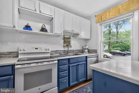 51 G Ridge Rd, Greenbelt, MD 20770