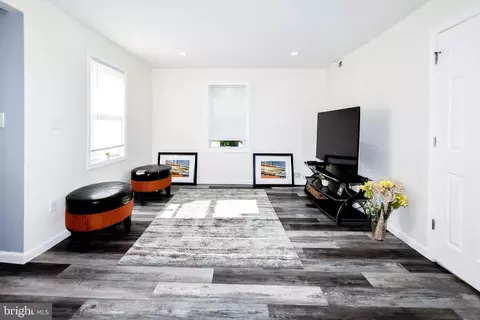 Living - 620 8th St, Laurel, MD 20707 photo 1 of 1