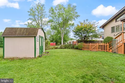 Exterior - 6510 100th Ave, Lanham, MD 20706 photo 3 of 7