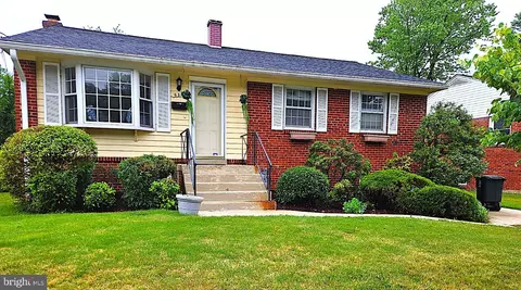 6510 100th Ave, Lanham, MD 20706