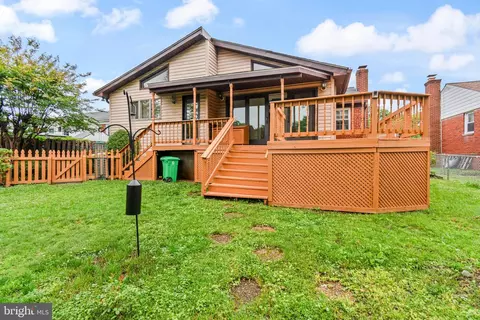Exterior - 6510 100th Ave, Lanham, MD 20706 photo 7 of 7