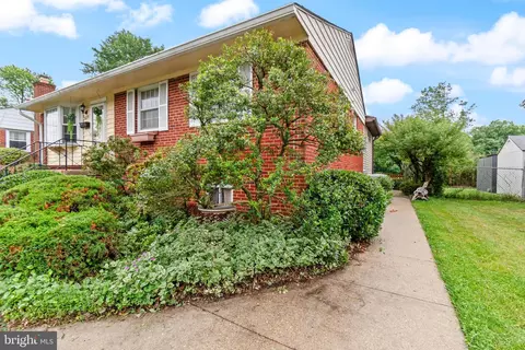 Exterior - 6510 100th Ave, Lanham, MD 20706 photo 1 of 7
