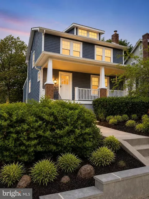 4008 Ingraham St, Hyattsville, MD 20781