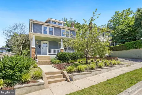 4008 Ingraham St, Hyattsville, MD 20781