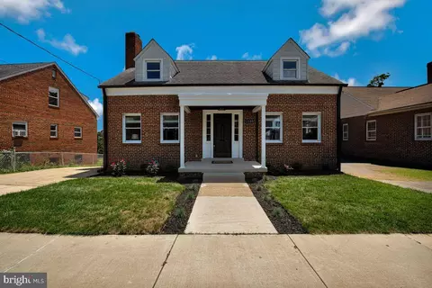 2105 Queens Chapel Rd, Hyattsville, MD 20782
