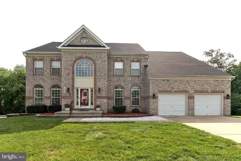10807 Glenshire Dr, Glenn Dale, MD 20769