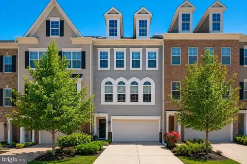 3011 Mia Ln, Marlboro, MD 20774