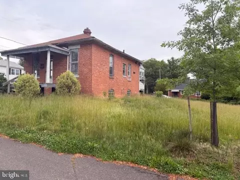 4000 Dent St, Capitol Heights, MD 20743