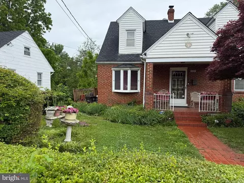6502 Adak St, Capitol Heights, MD 20743