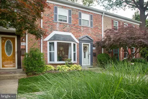 7812 Lakecrest Dr, Greenbelt, MD 20770