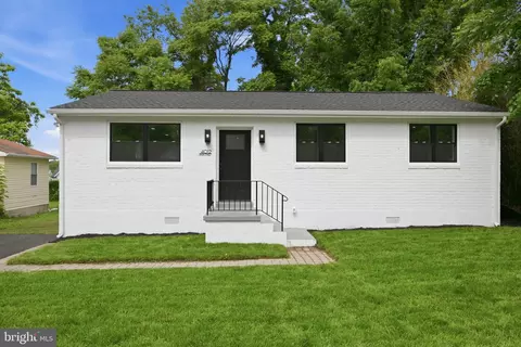 4012 Byers St, Capitol Heights, MD 20743