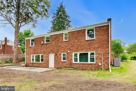Exterior - 11309 Keystone Ave, Clinton, MD 20735 photo 4 of 9