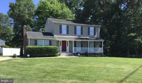2001 Powder Horn Dr, Fort Washington, MD 20744