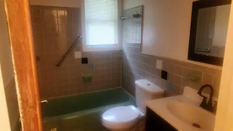 Bath - 7612 Moores Rd, Brandywine, MD 20613 photo 1 of 1