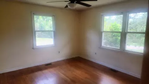 Bedroom - 7612 Moores Rd, Brandywine, MD 20613 photo 2 of 4