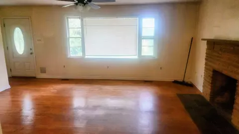 Living - 7612 Moores Rd, Brandywine, MD 20613 photo 2 of 4