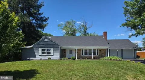 2702 Spindle Ln, Bowie, MD 20715