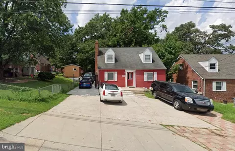 5202 56th Ave, Hyattsville, MD 20781