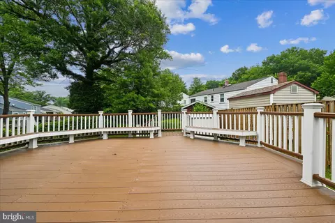 Exterior - 6703 Vanessa Dr, Lanham, MD 20706 photo 4 of 5