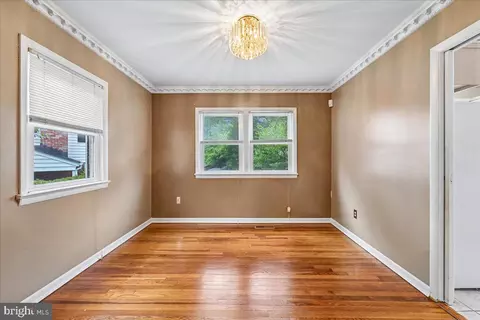 Living - 6703 Vanessa Dr, Lanham, MD 20706 photo 3 of 5