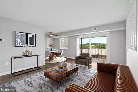 5402 85th Ave #202, Hyattsville, MD 20784