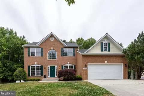 10404 Brightfield Ln, Marlboro, MD 20772