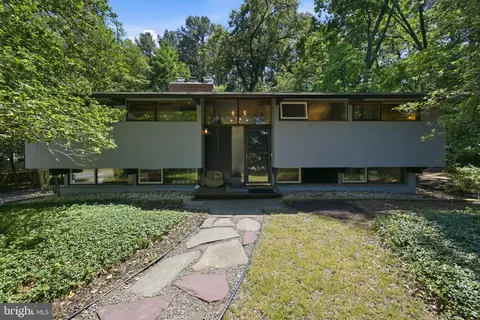 3413 Metzerott Rd, College Park, MD 20740