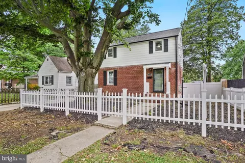 6208 Elmhurst St, District Heights, MD 20747