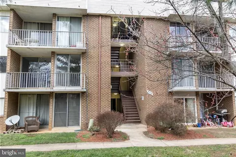 10239 Prince Pl #26-102, Marlboro, MD 20774