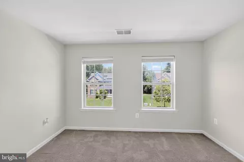 9604 Lormar Ln, Clinton, MD 20735 photo 17