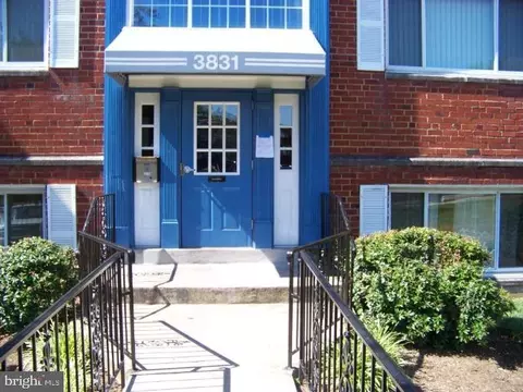 3831 Hamilton #F-102, Hyattsville, MD 20781