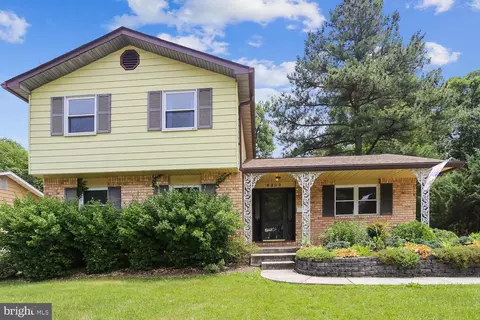 Exterior - 8303 Montpelier Dr, Laurel, MD 20708 photo 5 of 5