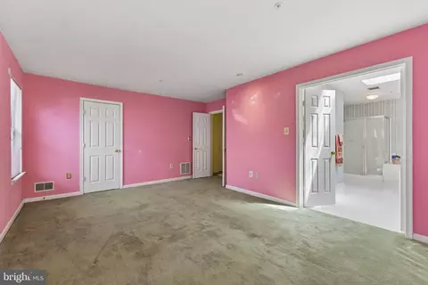Bedroom - 804 Falls Lake Dr, Bowie, MD 20721 photo 1 of 3